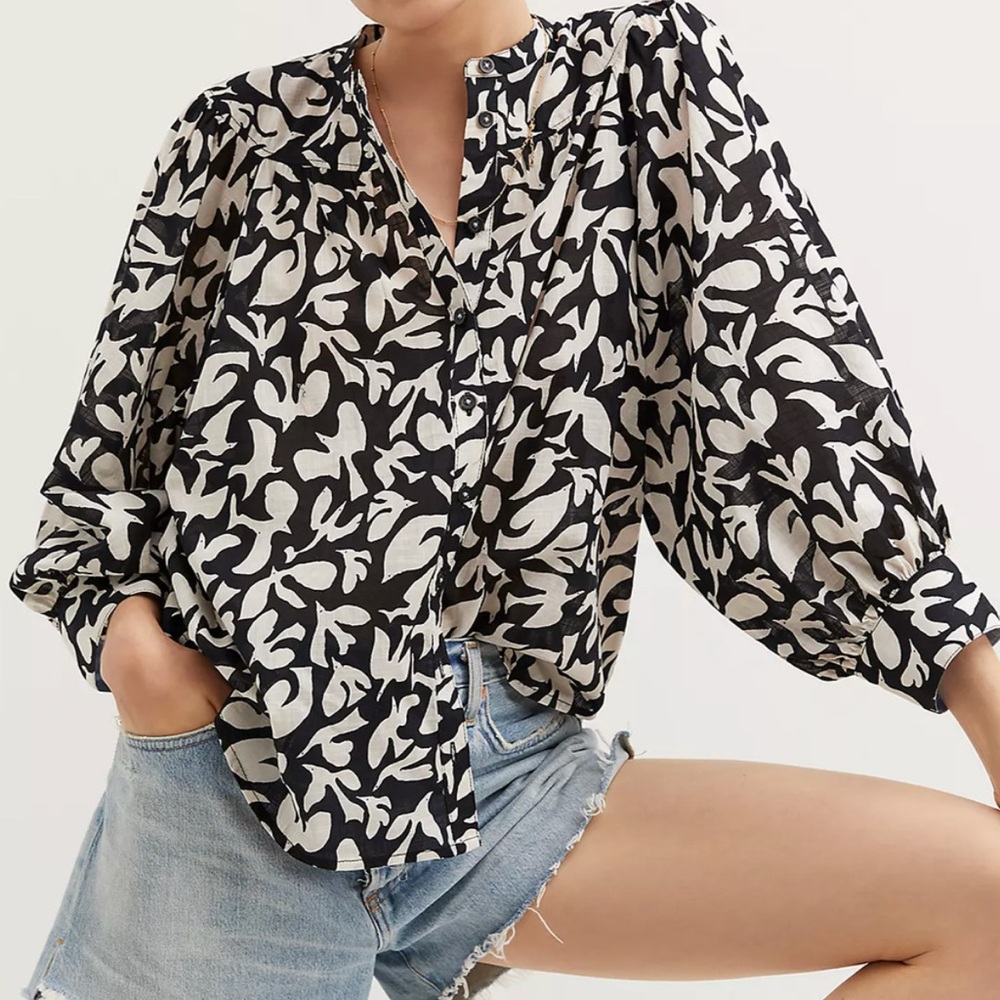 Danielle Kroll x Anthropologie Whimsy Blouse Buttondown